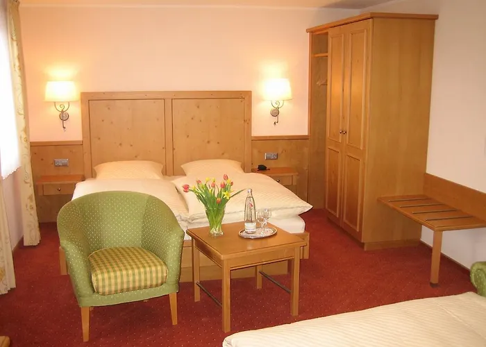 林登霍夫酒店 酒店