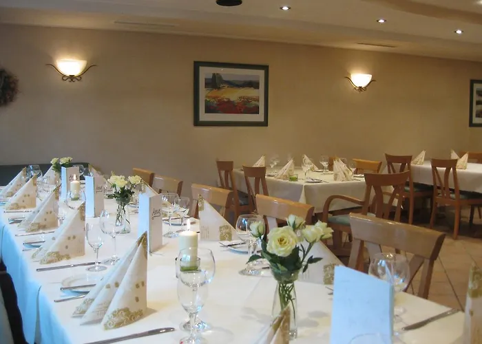 林登霍夫酒店 3*